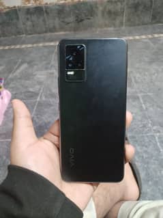 vivo v21e condition 10 by10 black colour