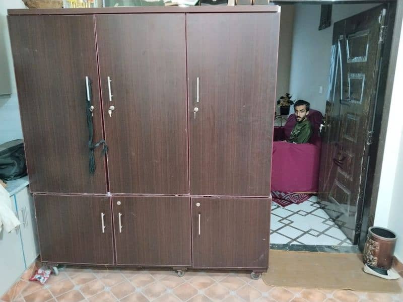 wardrobe for urgent sale 3