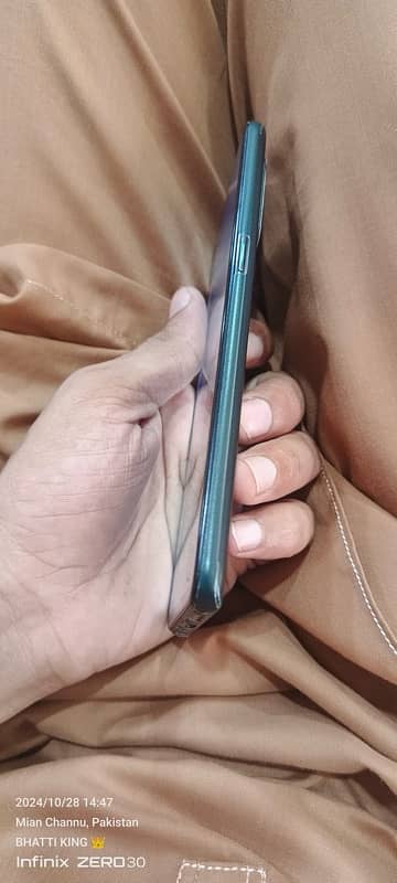 OPPO RENO 6 FULL BOX 5