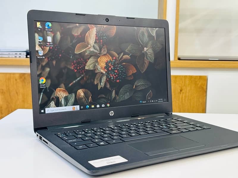 HP LAPTOP 14 ( CORE-i3/8TH GEN ) 8 GB RAM-256 GB SSD 1