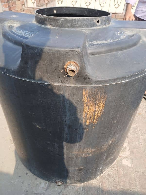 150 liter bahut solid aur strong water tank 3