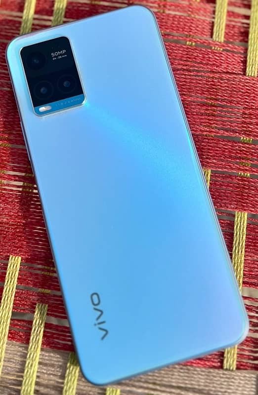 Vivo y33s  8/128 gb 0