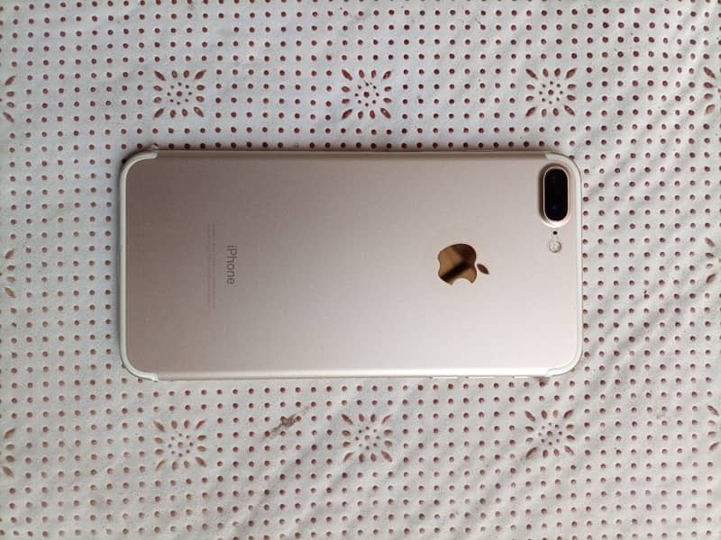 i phone 7 plus 128 gb pta approved 4