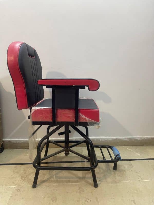 salon chair 5