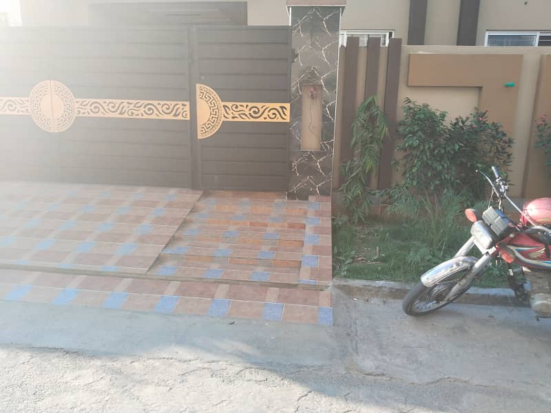 Pia Housing Society Lhr Near Wapda Round About 10 Marla House For Sale 6