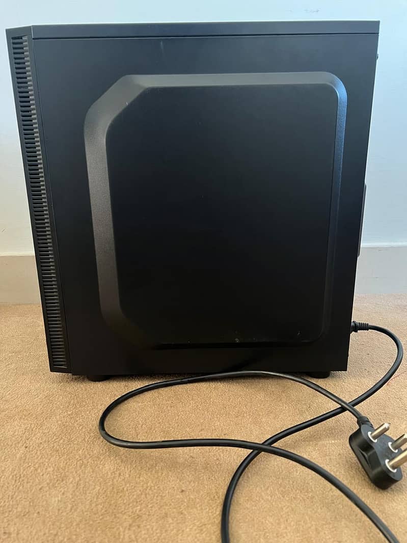 Custom Gaming PC -RTX 3060TI, Ryzen5 3600, 16GB RAM, A520 Aurous Elite 3