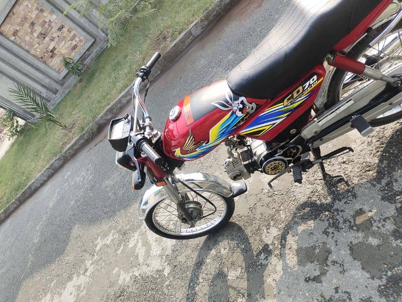 Honda 70 cc bike 0