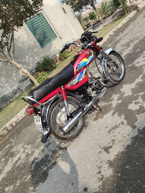 Honda 70 cc bike 8