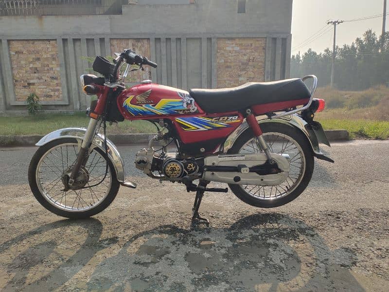 Honda 70 cc bike 9