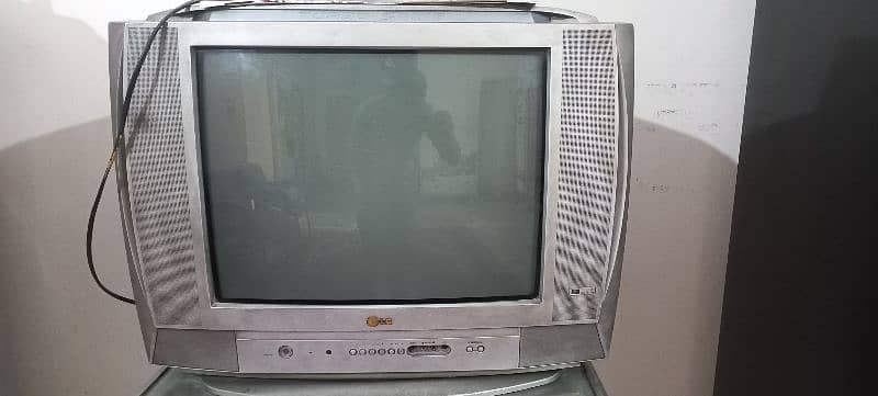 LG tv 21 inch 0