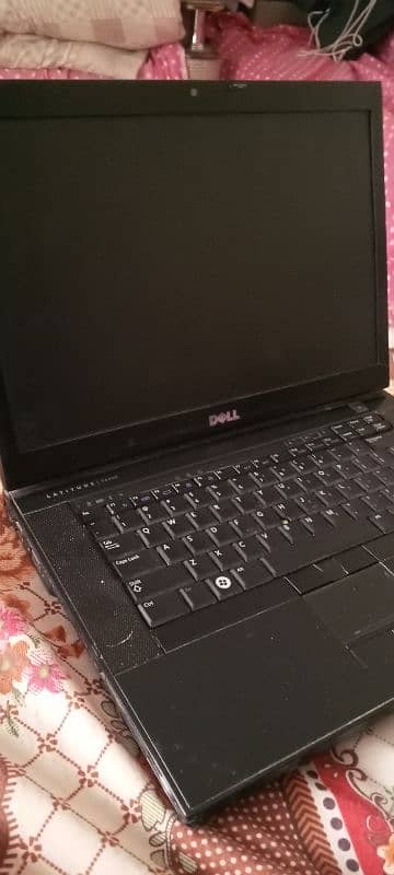 Dell laptop latitudeE6500 8