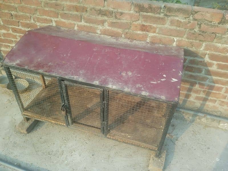 Iron cage for hen in a good condition for sale in Jhelum city 2