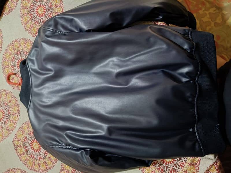 cougar leather jacket M size 4