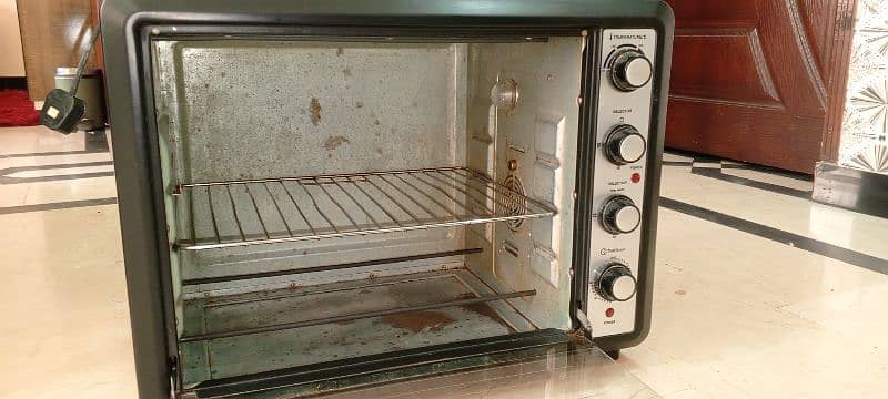 Electric Oven 12