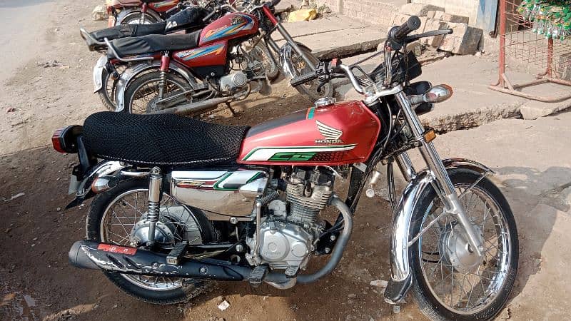 Honda 125 CB S 3