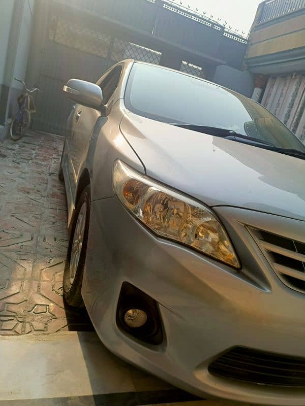 Toyota Corolla Altis 2011 14