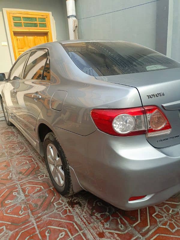 Toyota Corolla Altis 2011 18