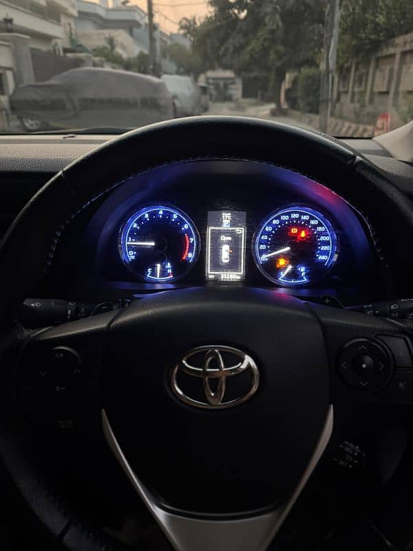 Toyota Altis Grande 2021 10