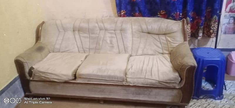 Sofa Set 5 Seater 6