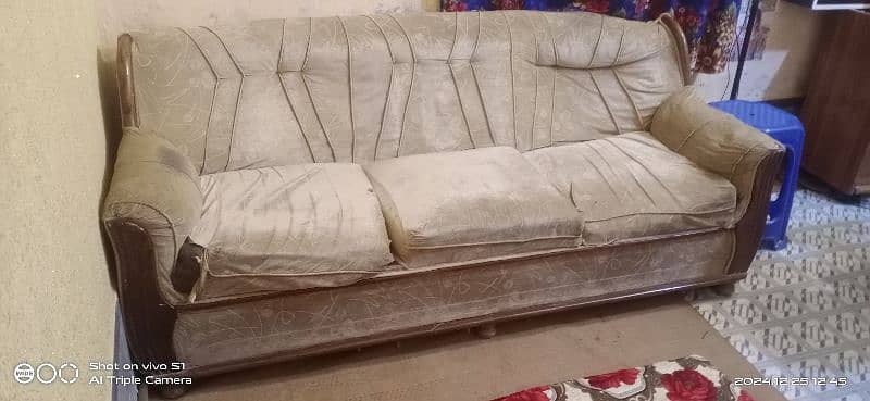 Sofa Set 5 Seater 8