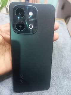 Vivo Y 28