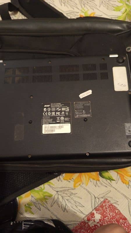 acer chromebook windows 10 4 128 with charger and bag 7