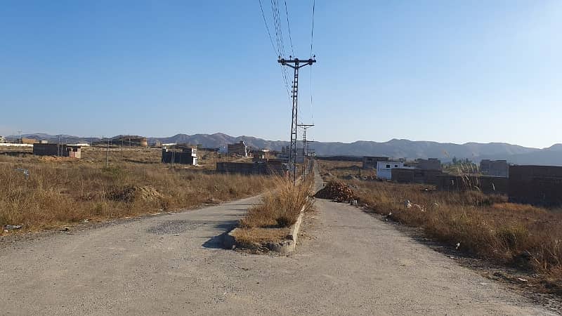 Rehman Baba 10 Marla Plot Corner For Sale 13