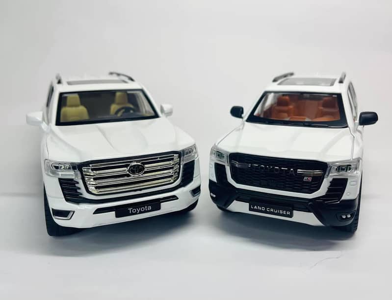 Toyota Land Cruiser LC80 ( Diecast Model cars) 1