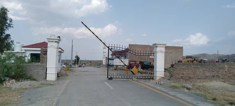 GULBERG MODEL TOWN NOWSHERA 5 MARLA COMMERCIAL PLOT FOR SALE 1