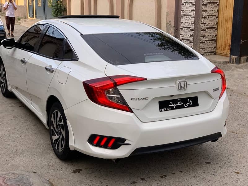 Honda Civic Turbo 1.5 2016 7