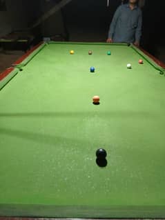 snooker table 5.10 feet(width & height)  chak ghazi hafizabad