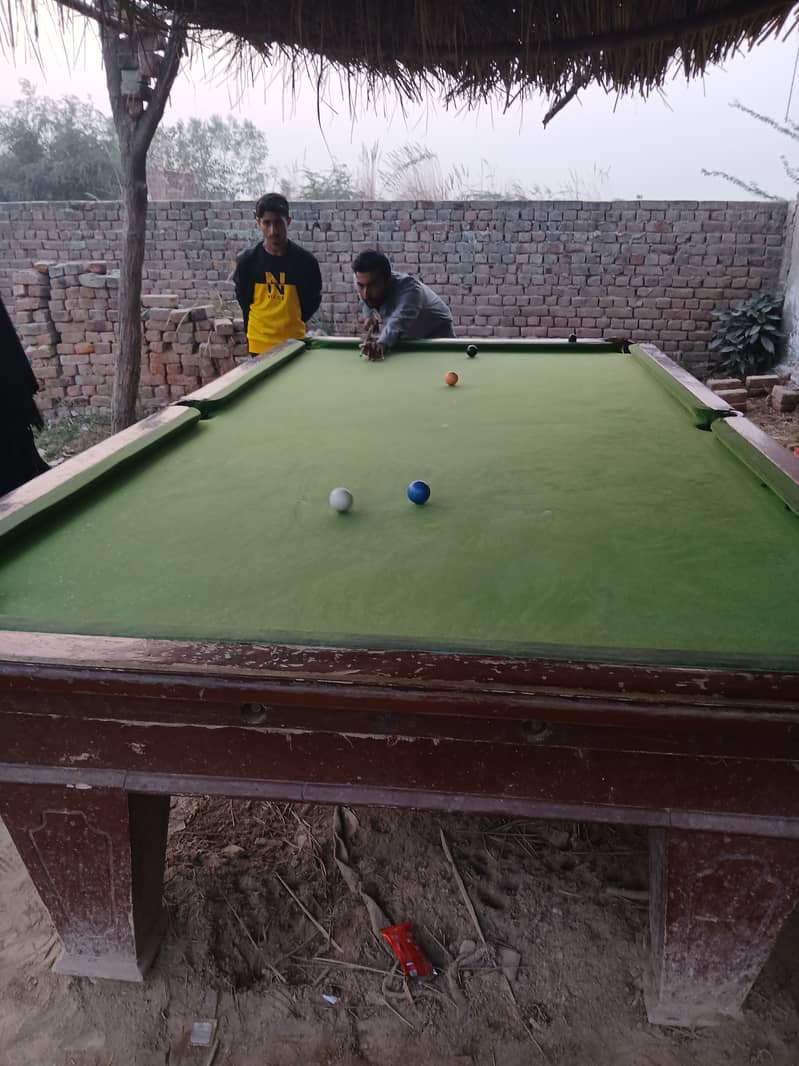 snooker table 5.10 feet(width & height)  chak ghazi hafizabad 10