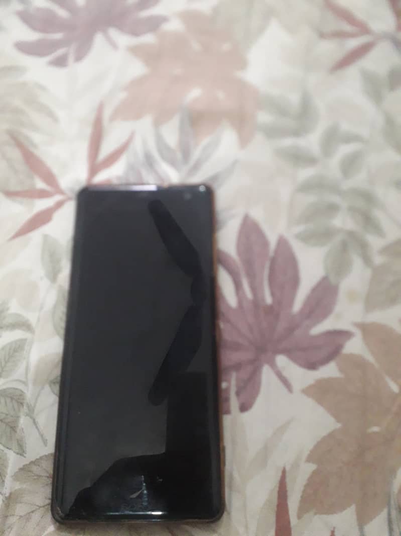 ASSALAM AALAIKUM Sony experia xz3 for Sell exchange bhi hosakta h 1