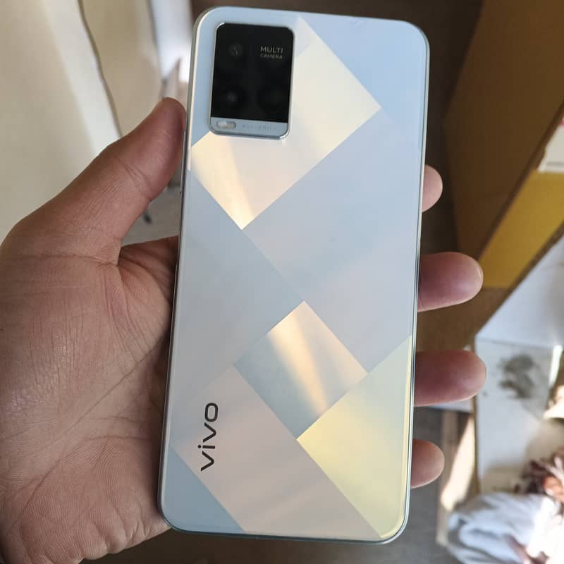 Vivo y21 Block Mobile Available in Low price 0