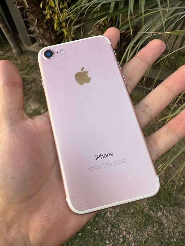 Iphone 7 32GB PTA Approved 0