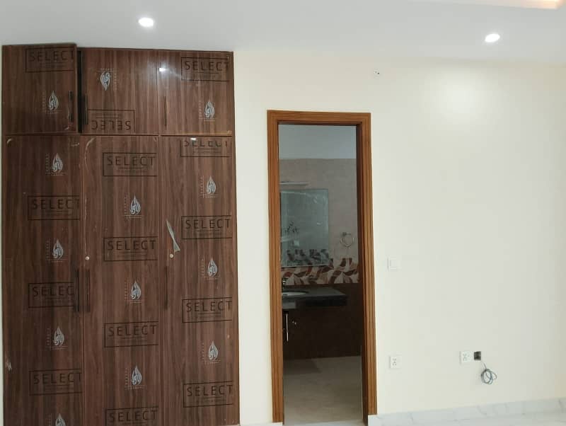 1 Kanal Beautiful Brand New House Upper Portion Available For Rent Very Beautiful location 5