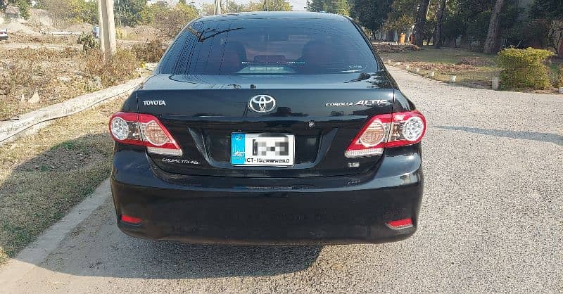 Toyota Corolla Altis 2014 Used By An Army Officer 4