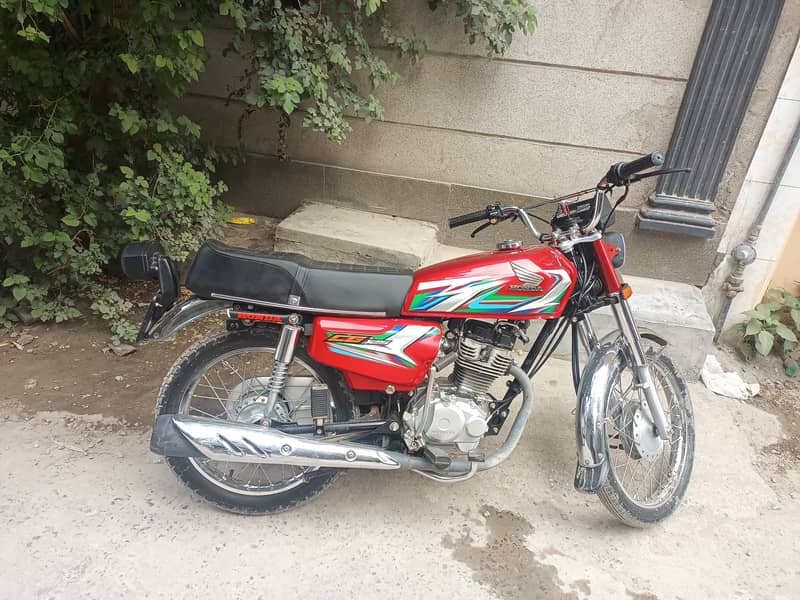 Honda CG 125 2023 Red 0