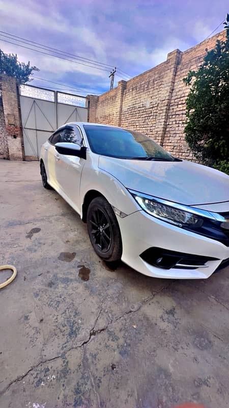 Honda Civic Oriel 2016 0