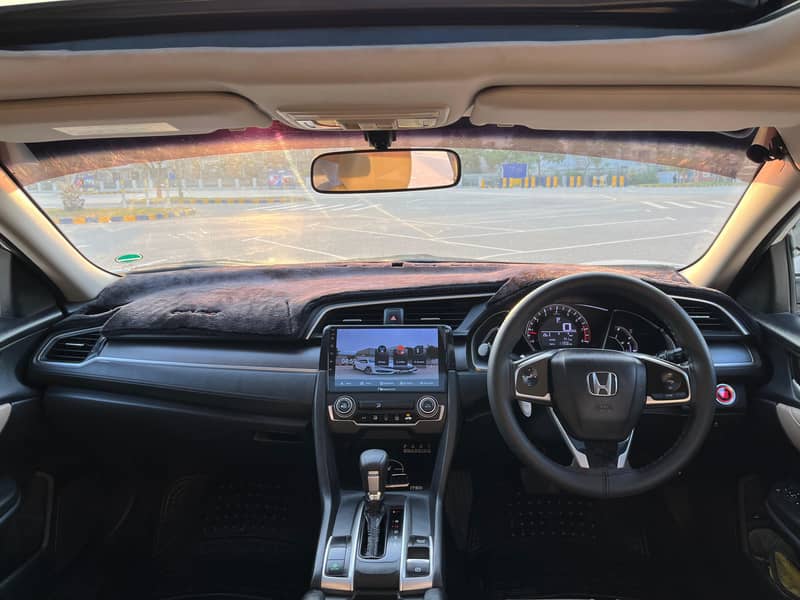 Honda Civic Oriel 1.8  2017 (fully loaded) one hand use 4