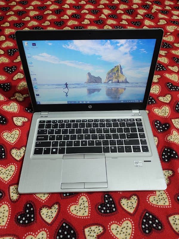 HP Elitebook 9470m core i5 3rd gen 4 gb ram 256 gb ssd 0