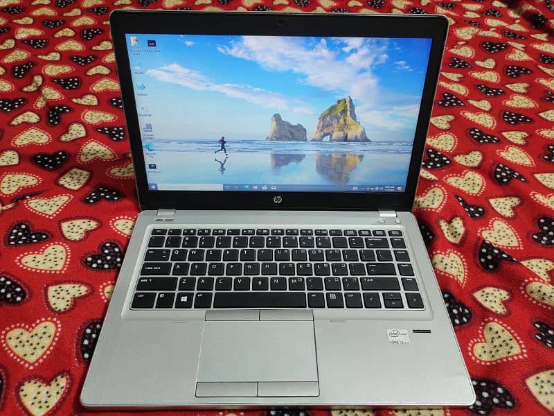 HP Elitebook 9470m core i5 3rd gen 4 gb ram 256 gb ssd 4