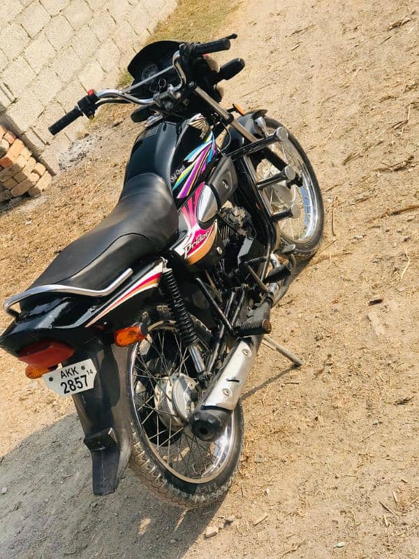 Honda pridor 14 model Attock num All documents ok 0344/18-22.113 12