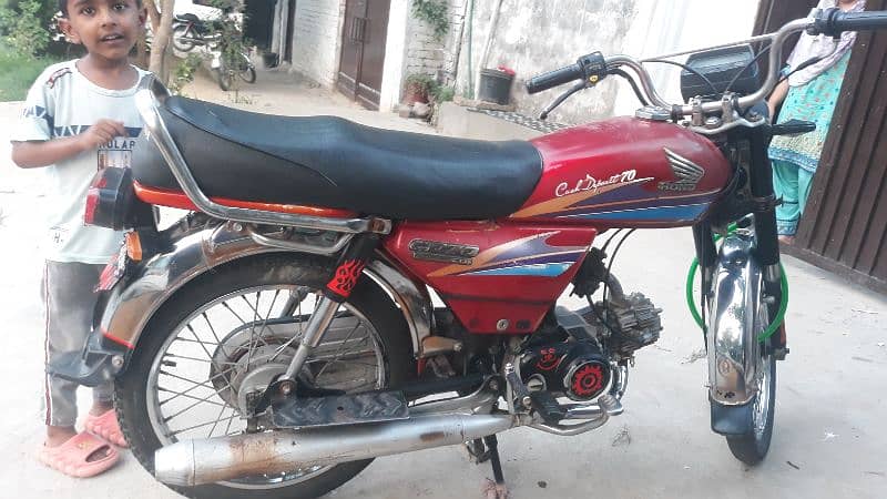 good condition bike just buy and drive 03165077187 4