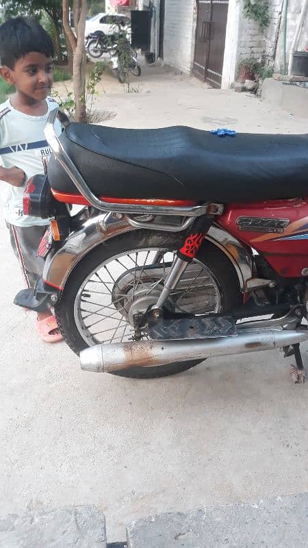 good condition bike just buy and drive 03165077187 5