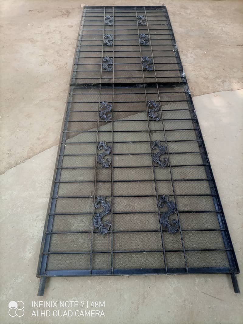 Iron grill 3×9 feet 0