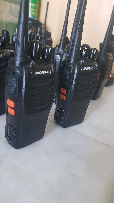 wirless walki talki available 03097754596 for per day contact me 1