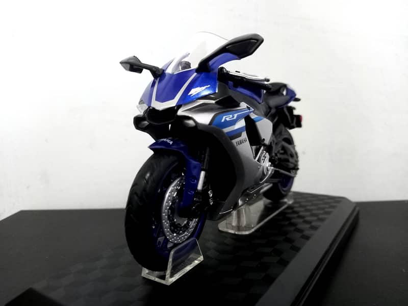 Kawasaki Ninja H2 supersport bike H2R scale motorcycle Diecast 16