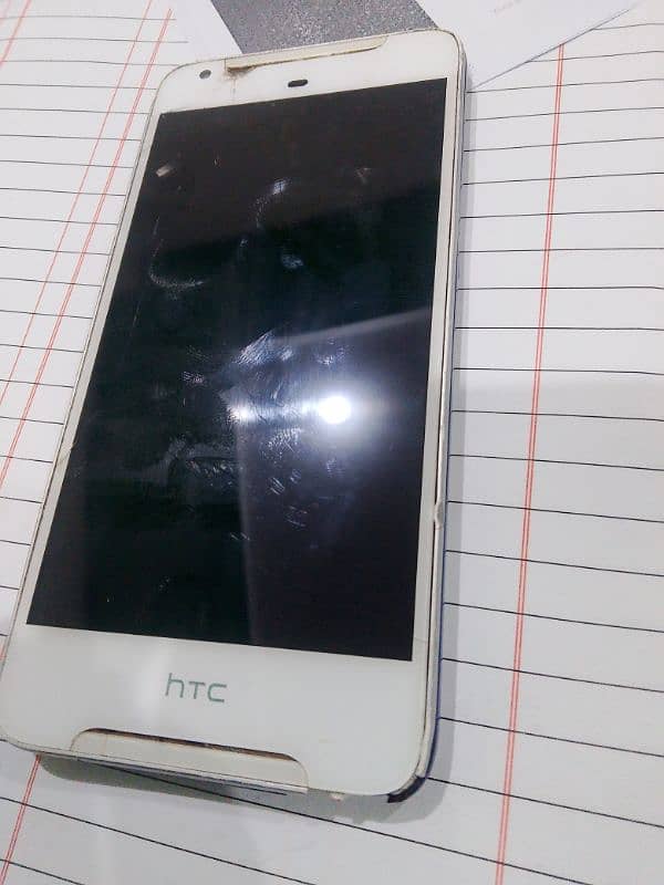 HTC desire 628 1