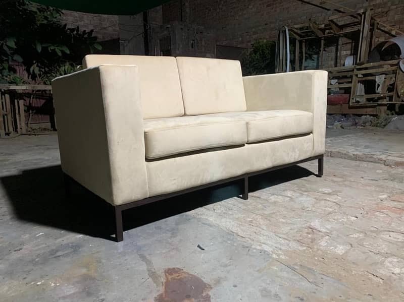 2 seater Sofa Off White 2